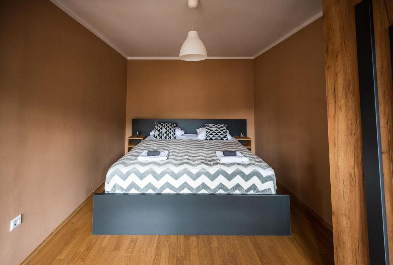 Spacious & Modern Apartments- Old Town Сараєво Екстер'єр фото
